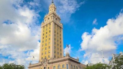 Torre de la Libertad MIami