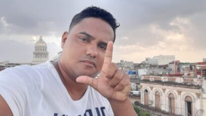 Esteban-Rodriguez-abandona-huelga-de-hambr-e1606435943761-758×397