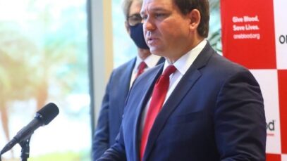 Gobernador Ron DeSantis