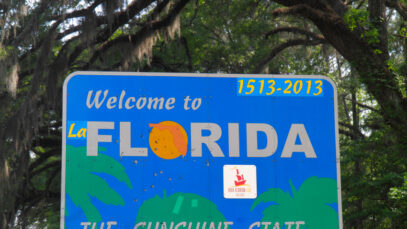 Welcome to La Florida sign.