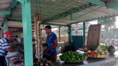 feria vegetales Cuba