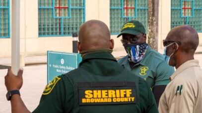 Roban-mas-de-100-aves-valoradas-en-75-mil-dolares-en-Broward