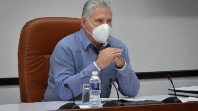 Diaz-Canel-hablando-sobre-las-medidas-del-Covid-19