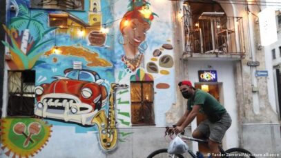 Prohiben en cuba periodismo com y artes