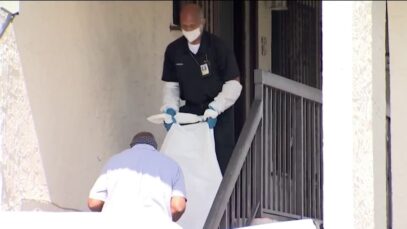 AHORA-Una-mujer-halla-a-sus-padres-muertos-dentro-de-su-casa