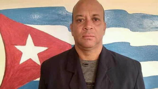 Policía amenaza a López Piña, reportero y activista