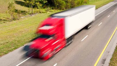 seguro-de-camion-causa accidente