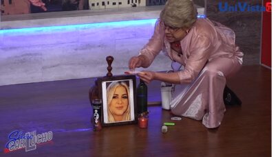 Abuela y su oscuro ritual