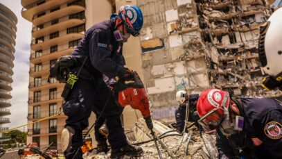 Surfside rescatistas