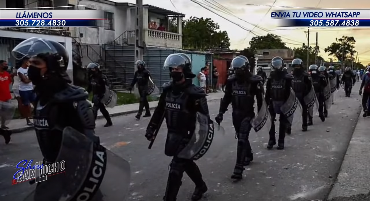 #SOSCUBA Masiva protestas y represión sacuden a Cuba