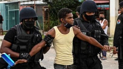jovenes detenidos Cuba